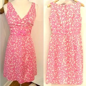 Maggy London Pink Floral Dress Fit & Flare 6 sleeveless Cocktail Easter V Neck